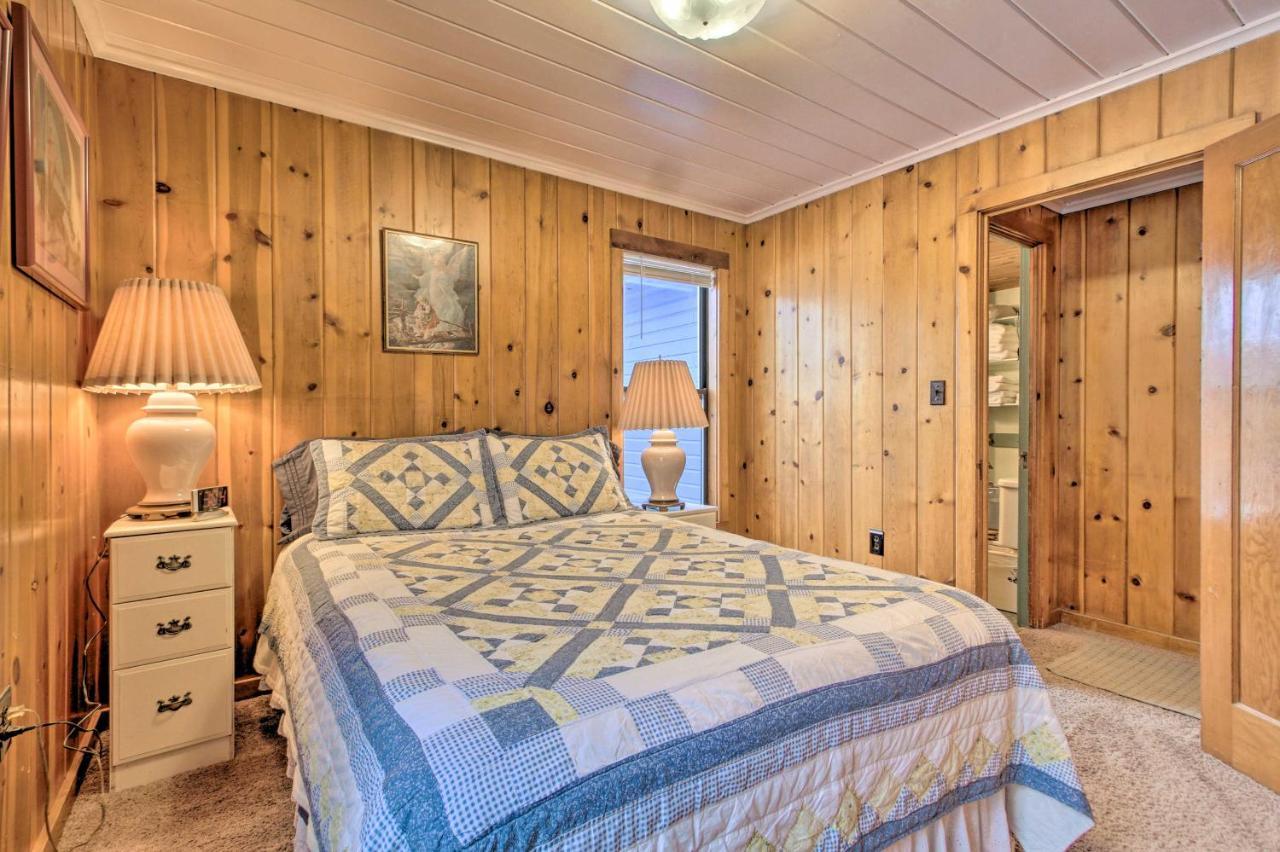 Cozy Home With Hot Tub Half Mi To Salmon River! Exterior foto